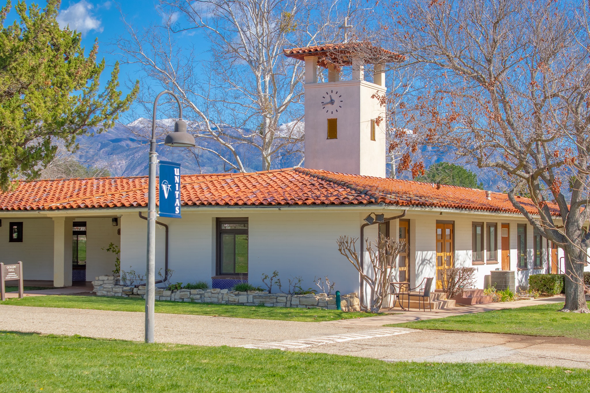 Villanova Preparatory School - Du học Trung học tại bang California với Học bổng hấp dẫn